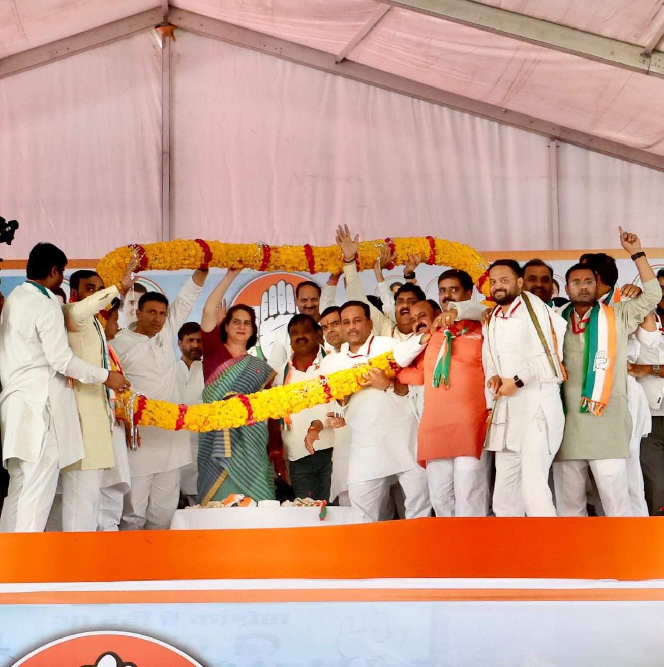 Loksabha election:मुरैना में भावुक हैं प्रियंका गांधी, कहा... मेरे पिता को विरासत में दौलत नहीं शहादत मिली 6 IMG 20240502 WA0036