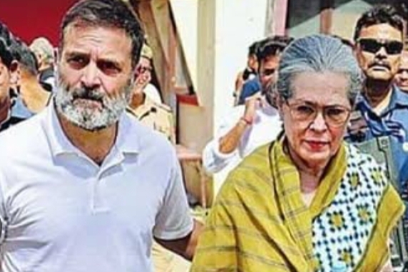 Editorial <br>राहुल, रायबरेली और परिवार की परंपरा 1 IMG 20240504 135030