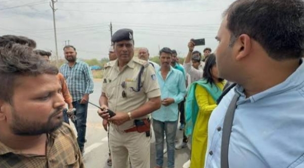 MP: CM मोहन यादव का काफिला निकलने पर भड़के लोग, लगाने लगे BJP के विरोध में नारे...! 1 IMG 20240505 001545