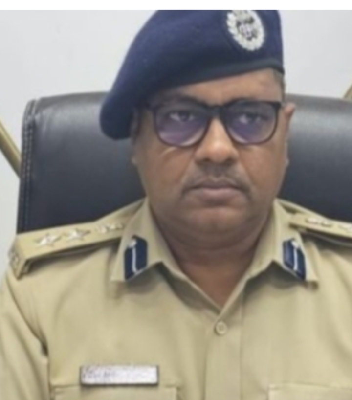 MP: क्या गौवंश तस्करों के ट्रैप में फंस गई सरकार...? जिसने सबसे ज्यादा कार्रवाई की, उसी एसपी को हटाया 6 IMG 20240623 204144