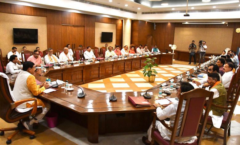 MP cabinet : विधानसभा अध्यक्ष और नेता प्रतिपक्ष भी भरेंगे इनकम टैक्स, कुलगुरु कहलाएंगे कुलपति 1 IMG 20240701 WA0003