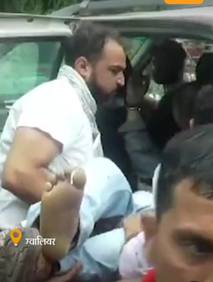 MP: कार में मिला स्टेट जीएसटी के डिप्टी कमिश्नर का शव:6 घंटे से खड़ी थी गाड़ी... 6 IMG 20240724 235915