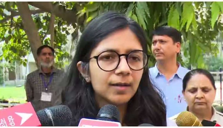 स्वाती मालीवाल ने सरकार की महिला हेल्पलाइन 181 पर उठाए सवाल 1 स्x200dवाती मालीवाल ने सरकार की महिला हेल्पलाइन 181 पर उठाए