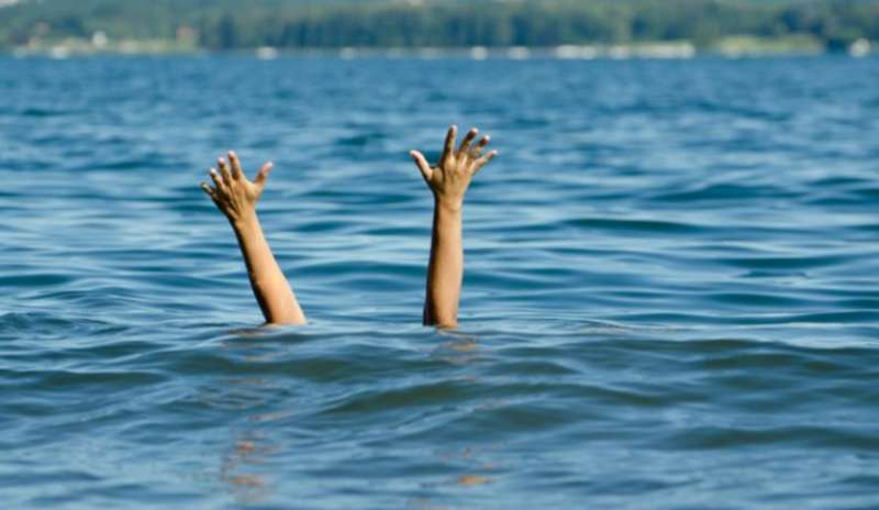 नौ वर्षीय बच्चे की संदिग्ध हालात में छठ घाट में