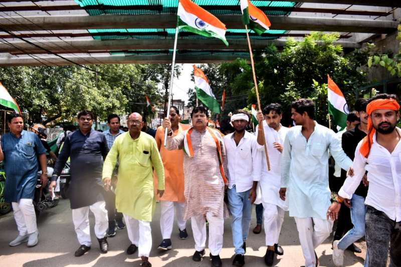 हमारे वर्तमान की कर्तव्यनिष्ठा और भविष्य के सपनों का प्रतिबिम्ब