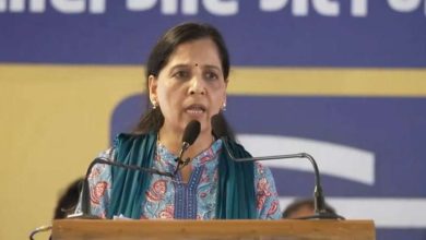 AAP ने शुरू किया ‘देश आजाद लोकतंत्र जेल में कैंपेन सुनीता
