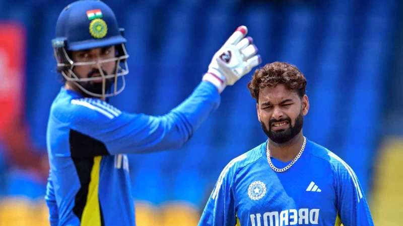 Rishabh Pant सहित 4 खिलाड़ी OUT Rohit Sharma और गंभीर
