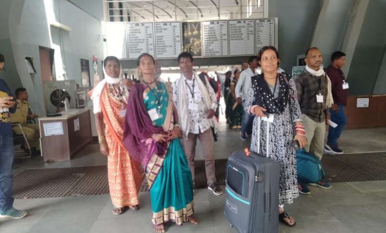 राष्ट्रीय स्वतंत्रता दिवस समारोह में विशिष्ट अतिथि के रूप में आमंत्रित 1 राष्ट्रीय स्वतंत्रता दिवस समारोह में विशिष्ट अतिथि के रूप में