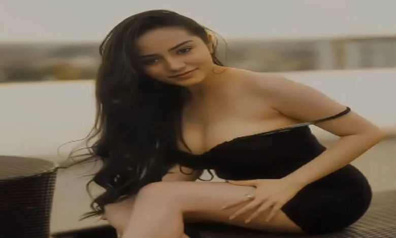 Indian Sexy Video: इंडियन मॉडल का बोल्ड और हॉट सेक्सी वीडियो वायरल वायरल हुआ, सोशल मीडिया पर कर्वी फिगर ने बटोरी सुर्खियाँ 1 sexy video 30 V jpg 1280x720 4g