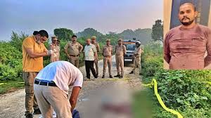 सर्राफा डकैती कांड के एक और आरोपी अनुज सिंह मुठभेड़ में ढेर 1 सर्राफा डकैती कांड के एक और आरोपी अनुज सिंह मुठभेड़