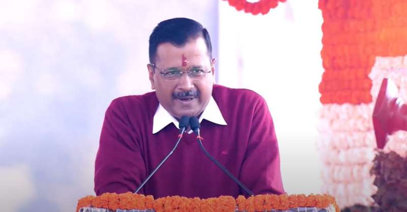 केजरीवाल ने मयूर विहार में रामलीला में लिया भाग रामराज्य