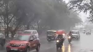 दिल्ली-एनसीआर में उमस भरी गर्मी से परेशान लोग पूरे सप्ताह नहीं मिलेगी राहत 6 दिल्ली एनसीआर में उमस भरी गर्मी से परेशान लोग पूरे सप्ताह