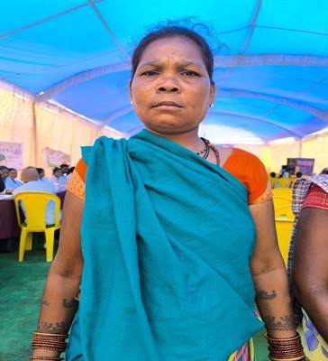 पक्के घर से हुये गुलजार पीवीटीजी के दो परिवार