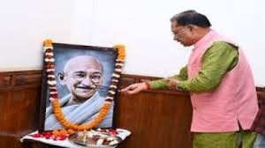 मुख्यमंत्री ने राष्ट्रपिता महात्मा गांधी की जयंती पर उन्हें किया नमन 6 मुख्यमंत्री ने राष्ट्रपिता महात्मा गांधी की जयंती पर उन्हें किया
