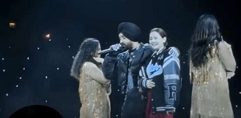 Diljit Dosanjh ने लाइव कॉन्सर्ट में Hania Amir को बताया उनका 'लवर' 1 Diljit Dosanjh ने लाइव कॉन्सर्ट में Hania Amir को बताया
