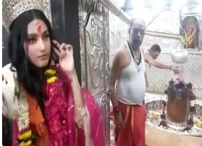 MP: महाकाल के सामने ताज पहनकर पहुंचीं मिस इंडिया वर्ल्ड, विरोध शुरू, छिड़ा विवाद 6 IMG 20241028 161213