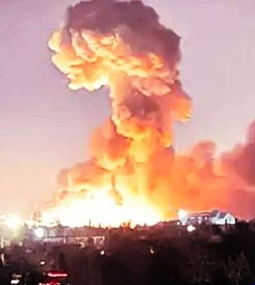 अवैध पटाखा फैक्ट्री में विस्फोट हादसे में 3 लोगों की