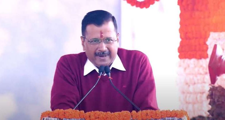 केजरीवाल ने मयूर विहार में रामलीला में लिया भाग, रामराज्य का असली मतलब समझाया 1 केजरीवाल ने मयूर विहार में रामलीला में लिया भाग रामराज्य
