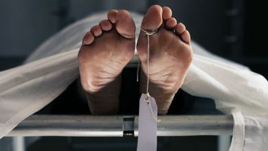 पबजी गेम खेलने से मना करने पर बेटे ने खाया