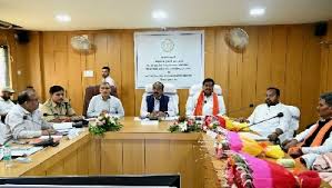 योजनाओं का लाभ सभी पात्र हितग्राहियों तक पहुंचाएं 1 योजनाओं का लाभ सभी पात्र हितग्राहियों तक पहुंचाएं