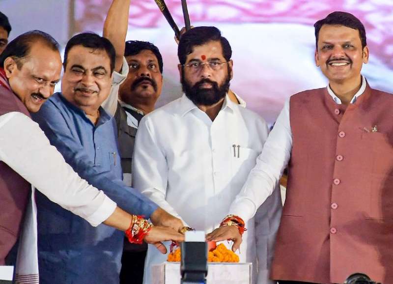 महाराष्ट्र में सीएम का शपथ ग्रहण आज सीएम पद के