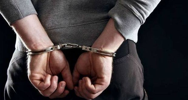 8 करोड़ की चरस के साथ तस्कर पति पत्नी सहित