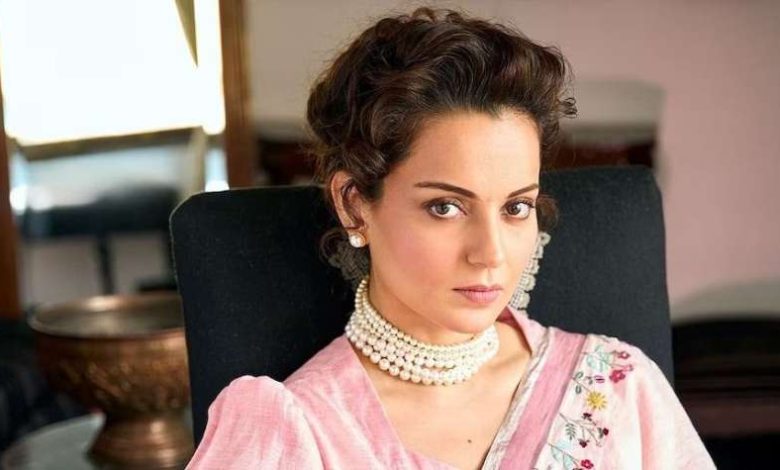 अभिनेत्री-सांसद कंगना रनौत को कोर्ट ने जारी किया नोटिस 1 अभिनेत्री सांसद कंगना रनौत को कोर्ट ने जारी किया नोटिस