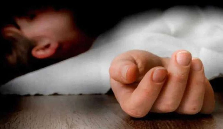अंडमान से बीएड की पढ़ाई करने आये छात्र की डंपर की टक्कर से मौत 1 घर के बाहर सो रहे युवक की पीट पीटकर हत्या