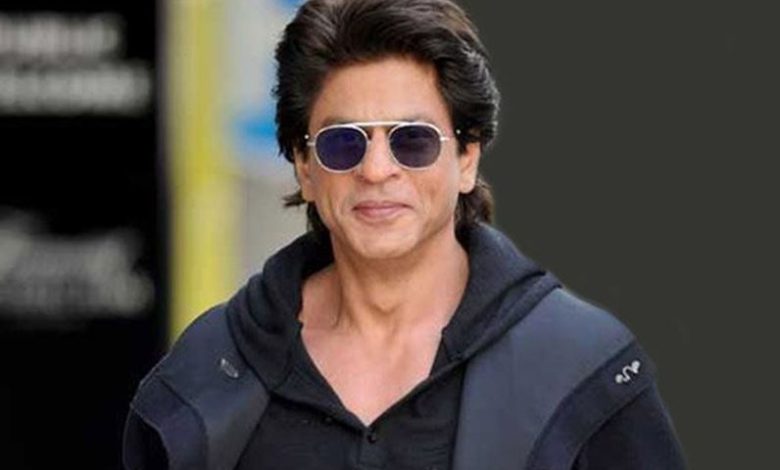 सलमान के बाद शाहरुख खान को जान से मारने की धमकी, जानें क्या डिमांड की? 1 सलमान के बाद शाहरुख खान को जान से मारने की