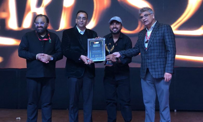 Influencers Award: भोपाल के आशीष मिश्रा को मिला बेस्ट डायरेक्टर का अवार्ड 1 IMG 20241225 WA0019