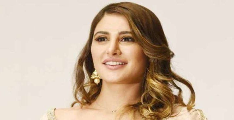 नरगिस फाखरी ने अपनी बहन से तोड़ा रिश्ता डबल मर्डर