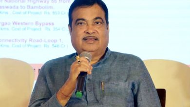 राजनीति में कोई संतुष्ट नहीं होता मुख्यमंत्री डरा डरा रहता है