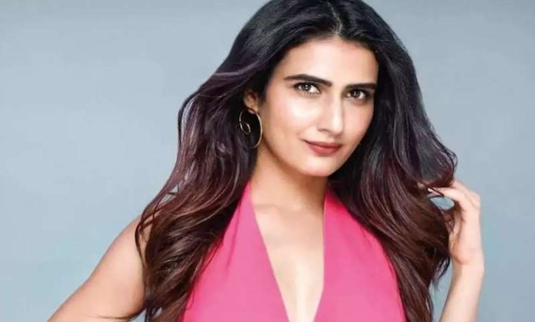 फातिमा सना शेख ने की कास्टिंग काउच पर खुलकर बात, कहा.... 1 फातिमा सना शेख ने की कास्टिंग काउच पर खुलकर बात