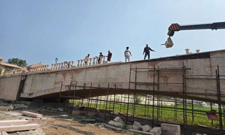 महाकाल मंदिर के दर्शन होंगे आसान, नया ब्रिज जल्द होगा पूरा, जाने कब तक होगा चालू 1 महाकाल मंदिर के दर्शन होंगे आसान नया ब्रिज जल्द होगा