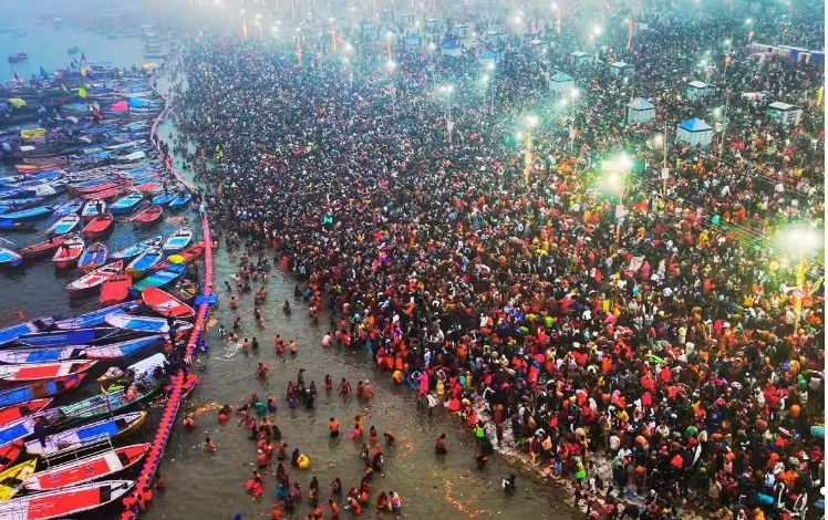 महाकुम्भ 2025-मौनी अमावस्या पर संगम स्नान के लिए एडवाइजरी जारी 1 महाकुंभ का पहला स्नान 60 लाख श्रद्धालुओं ने लगाई संगम
