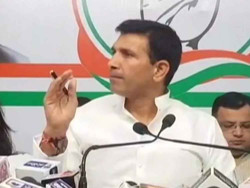 अध्यक्ष जीतू पटवारी ने किया इंवेस्टर्स समिट का समर्थन लेकिन