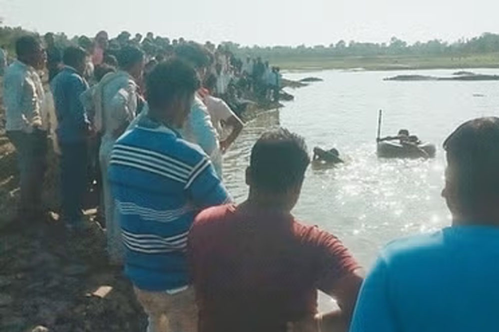 उज्जैन में तालाब में नहाने गए तीन दोस्तों में से