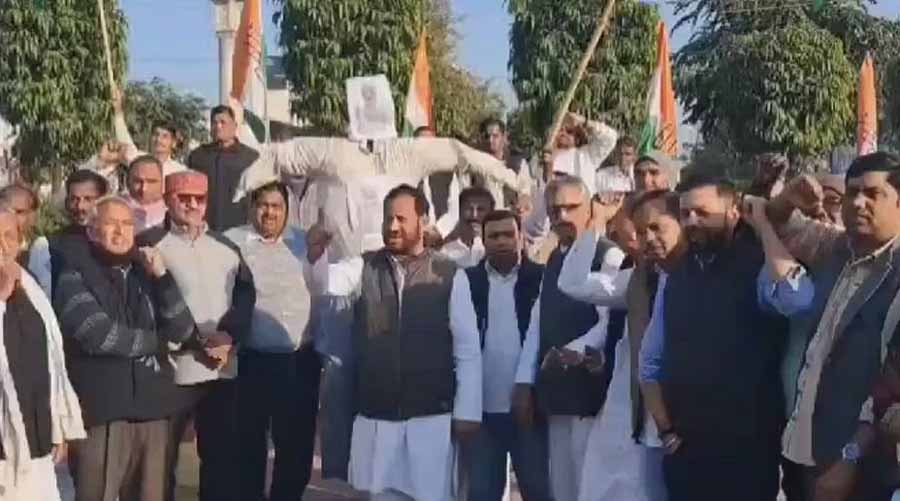 कांग्रेस ने अमेरिका से भारतीय युवाओं की वापसी पर प्रधानमंत्री