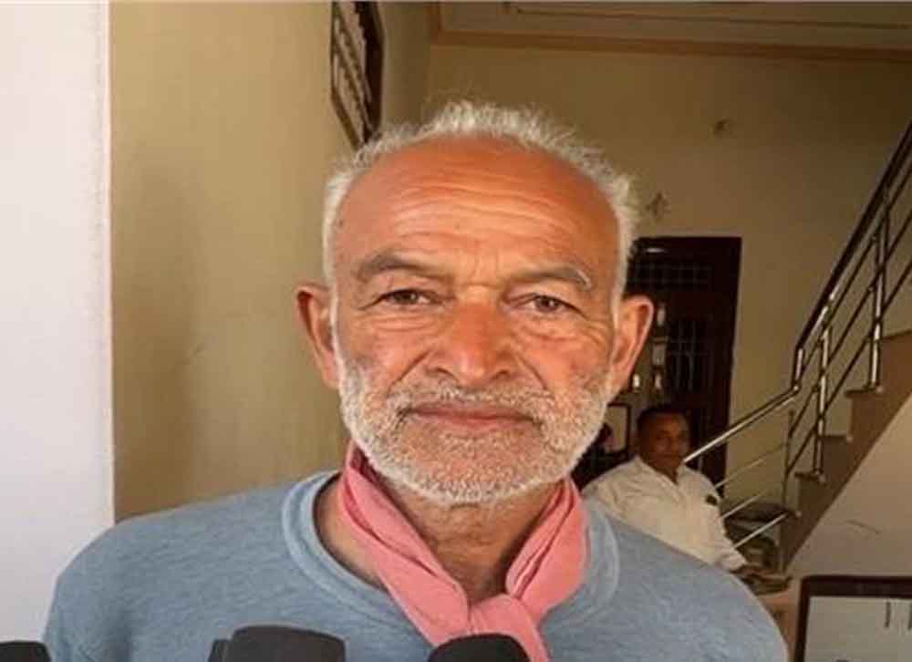 चरखी दादरी जिले का बाढ़ड़ा निवासी 72 वर्षीय इंटरनेशनल बुजुर्ग खिलाड़ी 50वीं कांवड़ लेकर पहुंचा दादरी 6 चरखी दादरी जिले का बाढ़ड़ा निवासी 72 वर्षीय इंटरनेशनल बुजुर्ग