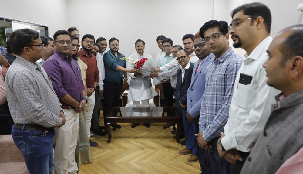 चिकित्सकीय समुदाय के हितों के संरक्षण के लिए सरकार पूरी