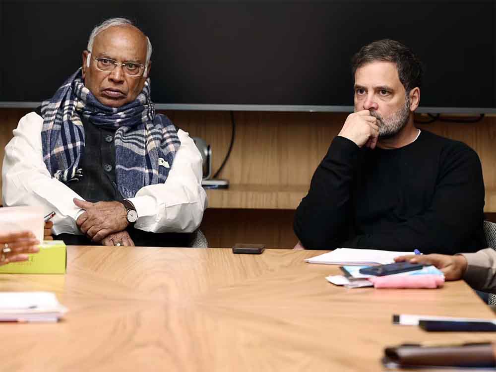 दिल्ली चुनाव में हार के बाद अब कांग्रेस की नजर