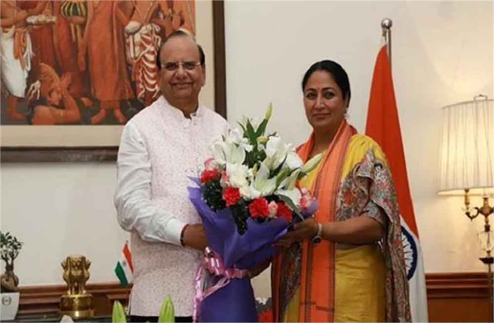 दिल्ली में मुख्यमंत्री बनने के बाद रेखा गुप्ता को हर