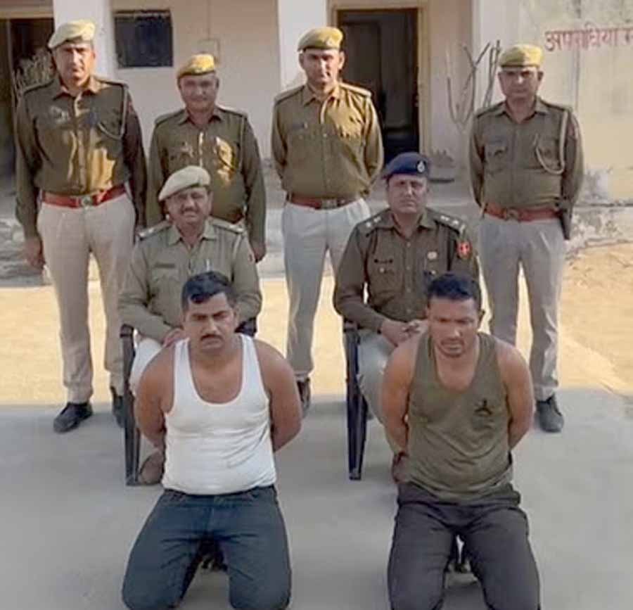 पारिवारिक रंजिश के चलते युवक का अपहरण पुलिस ने 4