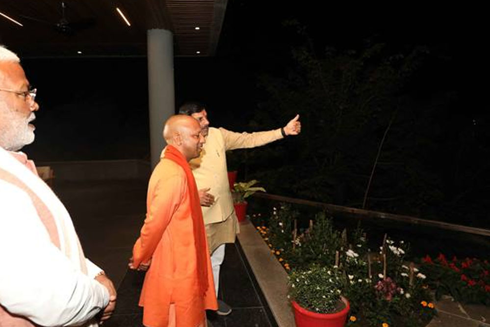 मुख्यमंत्री डॉ. यादव से उत्तर प्रदेश के मुख्यमंत्री योगी ने की सौजन्य भेंट 6 मुख्यमंत्री डॉ यादव से उत्तर प्रदेश के मुख्यमंत्री योगी ने