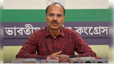 अधीर रंजन चौधरी ने मुख्यमंत्री ममता बनर्जी पर निशाना साधा