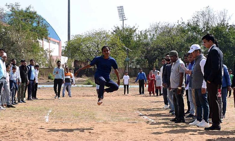 अल्पसंख्यक विभाग के उमंग 2K25 ने जमाया रंग