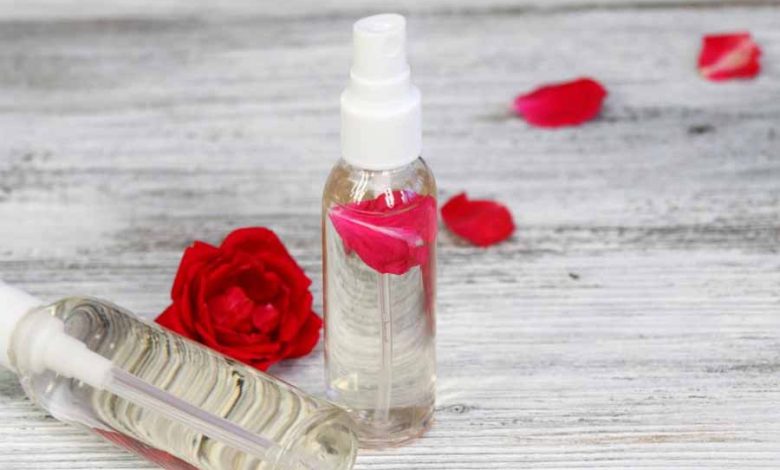 ऐसे करें असली और नकली गुलाब जल की पहचान, नहीं तो त्वचा को होगा नुकसान 1 ऐसे करें असली और नकली गुलाब जल की पहचान नहीं