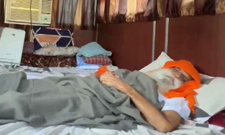 किसानों का आंदोलन लगातार जारी किसान नेता डल्लेवाल की हालत