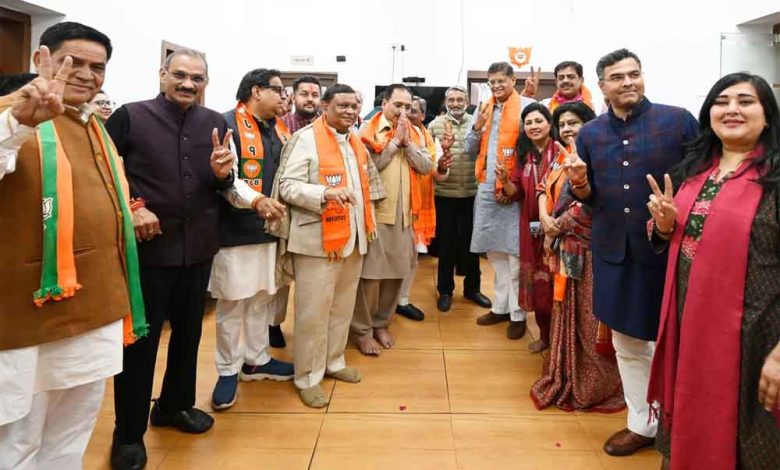 दिल्ली में बीजेपी जीत के बाद से ही नए मुख्यमंत्री