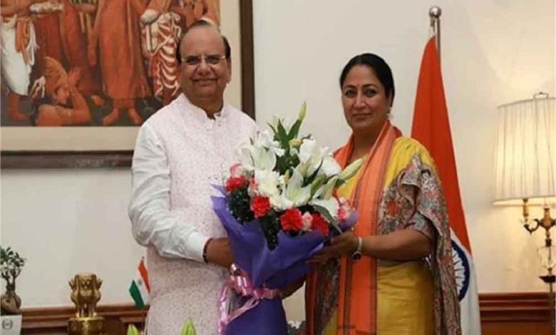 दिल्ली में मुख्यमंत्री बनने के बाद रेखा गुप्ता को हर